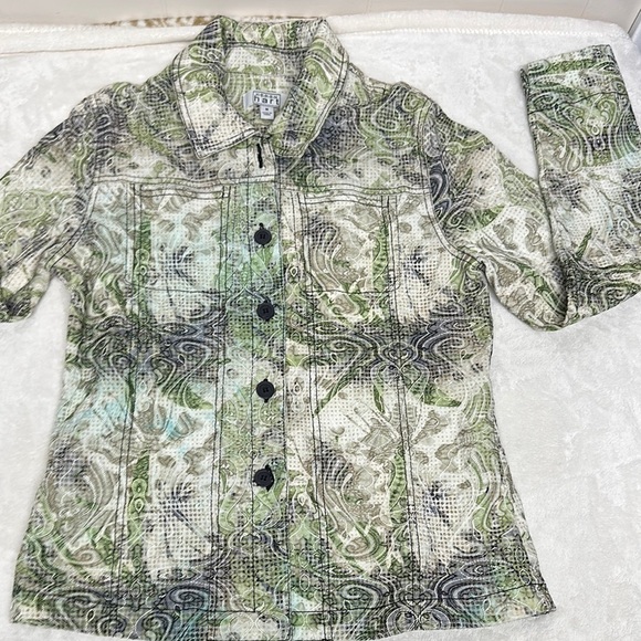 KEREN hart Green Jean Jacket with Artistic Botanical Print - Picture 13 of 13